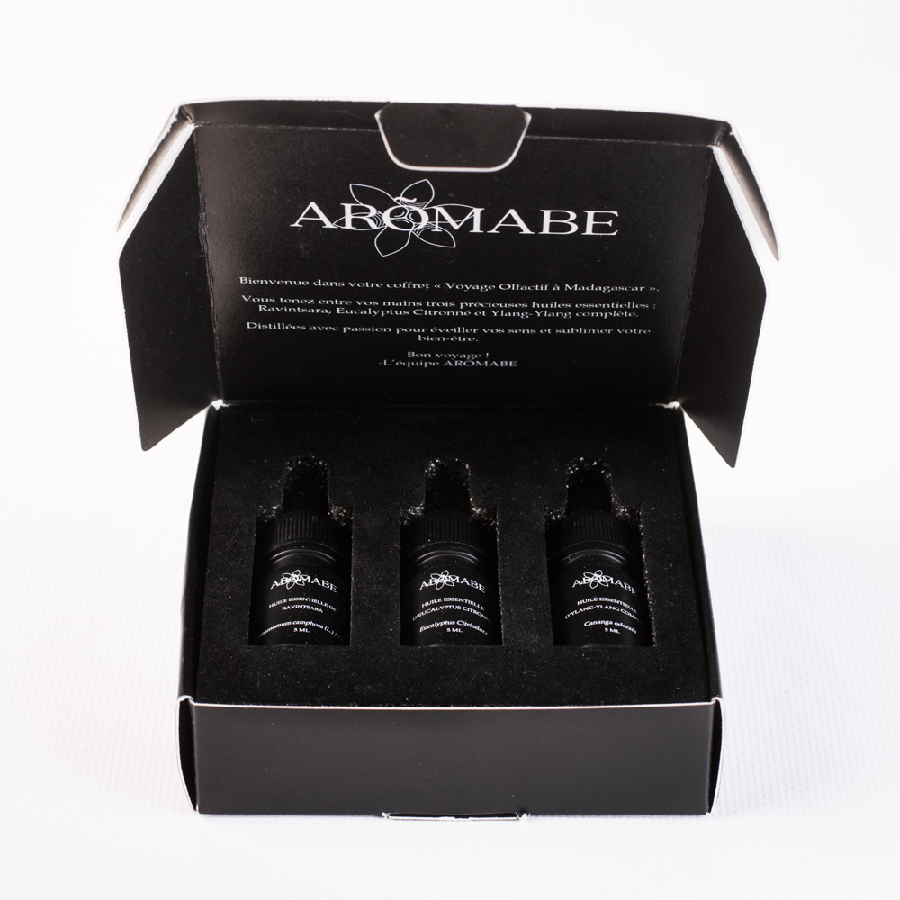 Coffret découverte huile essentielle d'Aromabe ouvert